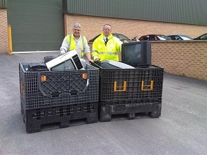Sunersols safety, health, environment and quality (SHEQ) manager Steve Kilburn (left) and its certificate of technical compliance (COTQ) operations manager John Atkinson (right)